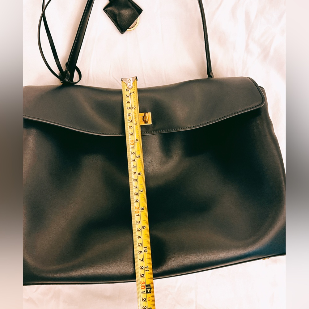 Black Leather Satchel/Top Handle Bag - Picture 12 of 14